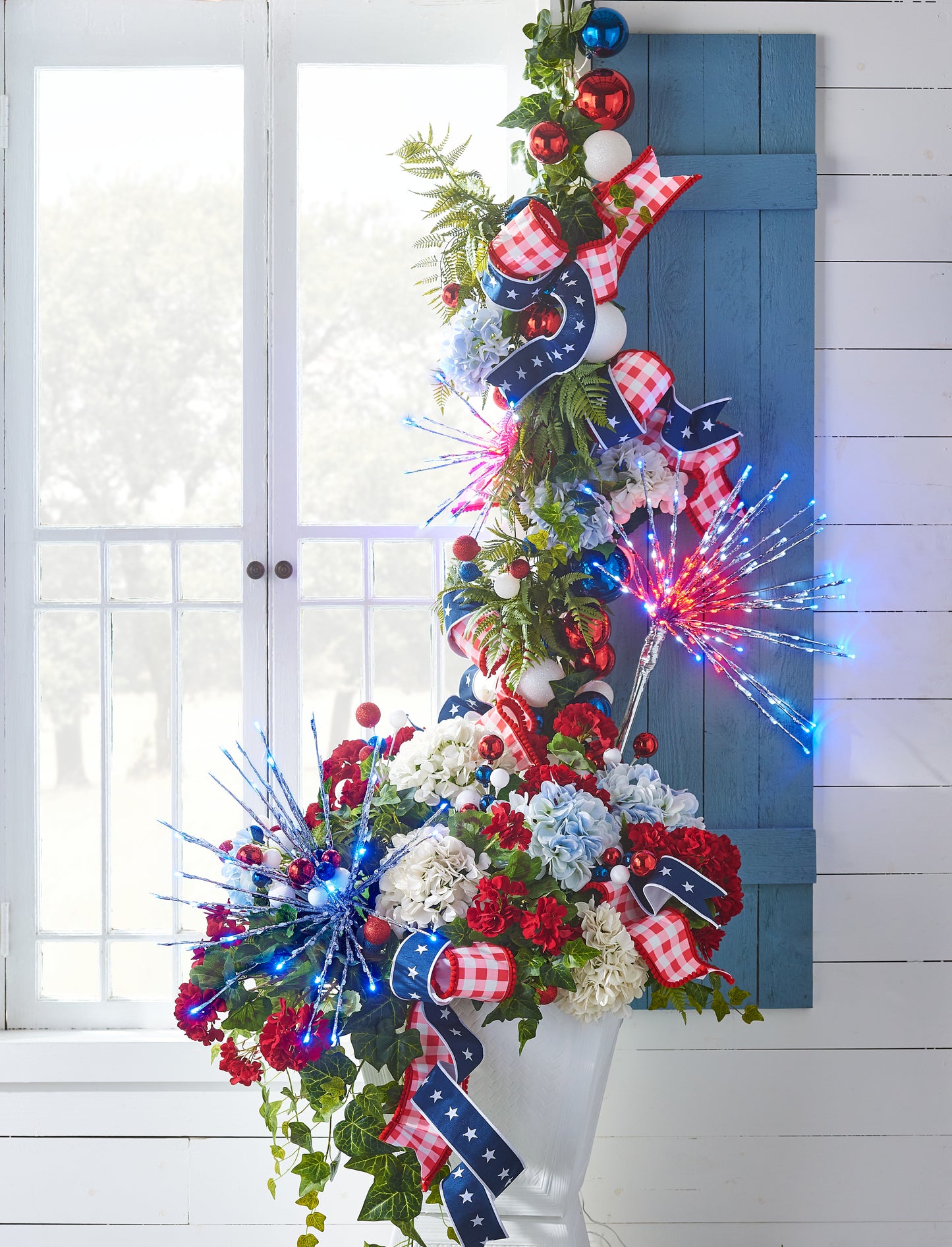 RAZ Imports Americana 12" Silver LED Lighted Starburst with Red, White, and Blue Lights